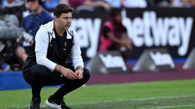 Pelatih kepala Chelsea asal Argentina Mauricio Pochettino pada pertandingan sepak bola Liga Premier Inggris antara West Ham United dan Chelsea di Stadion London, di London pada 20 Agustus 2023.JUSTIN TALLIS / AFP