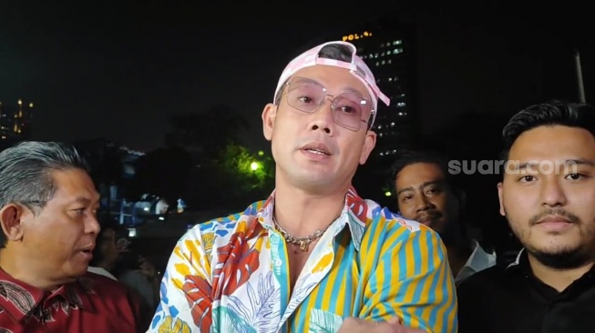 7 Artis Dituntut Jalani Tes DNA untuk Buktikan Anak Kandung: Denny Sumargo hingga Rezky Aditya