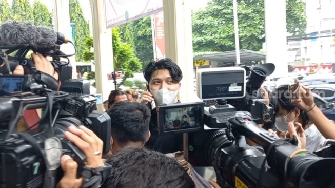 Adik dan Ayah Hadiri Sidang Perdana Narkoba Ammar Zoni, Irish Bella Pilih Absen