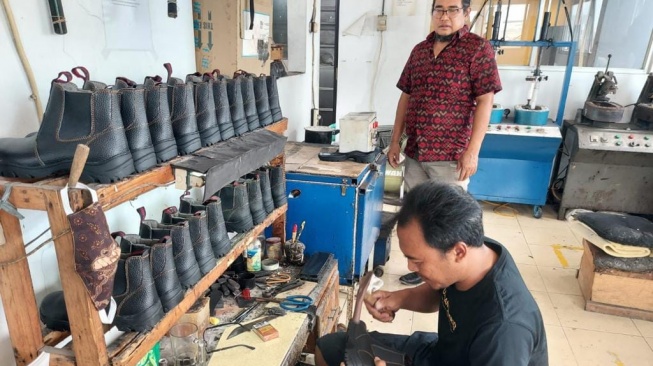 Ini Saatnya UMKM Indonesia Gunakan Bahan Baku Lokal dan Jadi Tulang Punggung Perekonomian