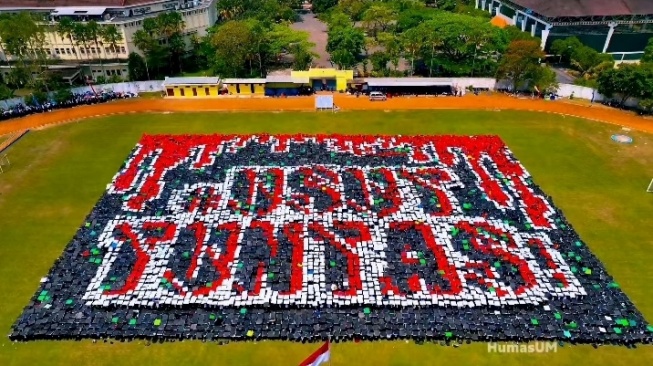 Kenang Tragedi Kanjuruhan, Papermob Maba UM Usung Koreo Usut Tuntas