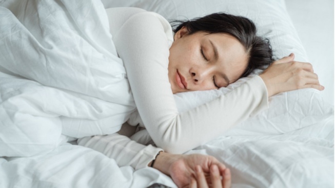 4 Teknik Pernapasan untuk Mengatasi Insomnia, Tidur Jadi Nyenyak!