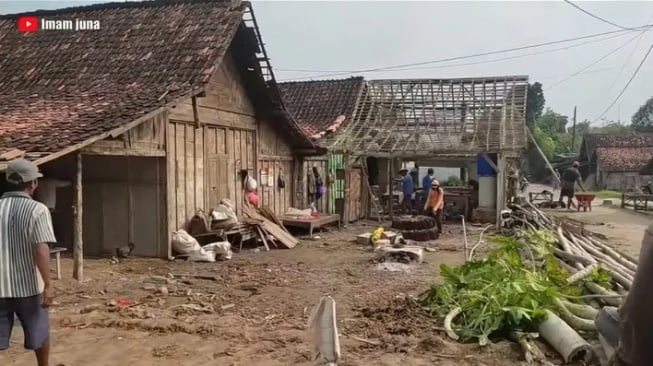 Rumah Pratama Arhan di Blora (YouTube/Imam Juna)