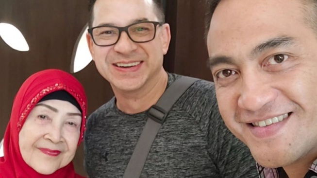 Ferry Irawan Reunian Bareng Ari Wibowo Setelah Bebas, Disebut Nasibnya Sama Difitnah Mantan