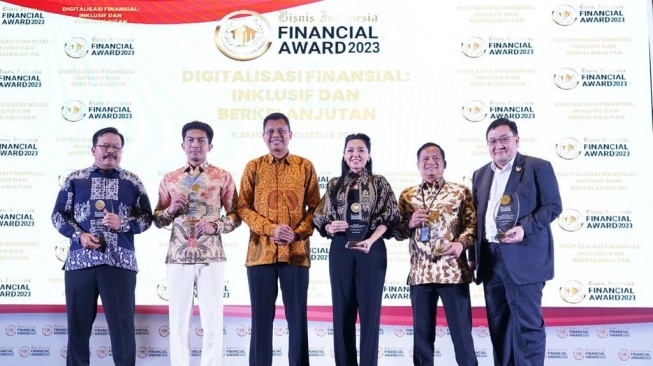 Berdayakan Ultra Mikro, PNM Raih Penghargaan Micro Finance Empowerment