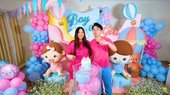 Momen gender reveal Sisca Kohl dan Jess No Limit (YouTube/Jess No Limit)