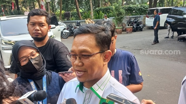 Wakil Ketua Umum PPP Amir Uskara. (Suara.com/Fakhri Fuadi)