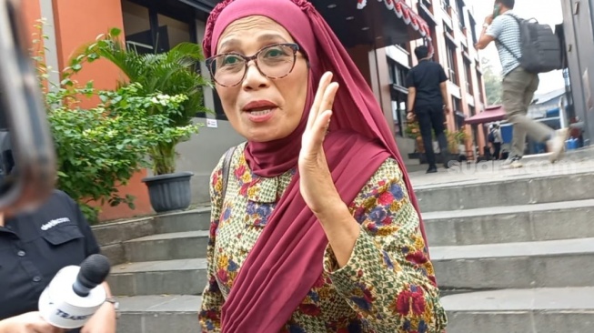Ibu Indah Permatasari, Nursyah saat ditemui di kawasan Kapten P. Tendean, Jakarta Selatan, Senin (28/8/2023). [Suara.com/Tiara Rosana]