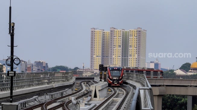 Fraksi NasDem DPRD DKI Salah Kaprah Tak Bisa Bedakan LRT Jabodebek dengan LRT Jakarta, FDTJ: Miris!