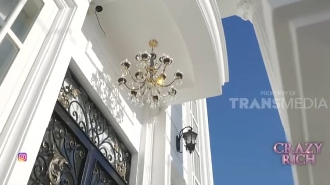 Potret Rumah Crazy Rich Aceh (YouTube Trans TV Official)