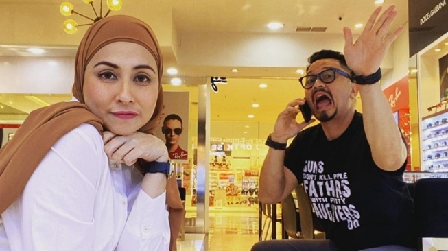 Hubungan Deswita Maharani Dengan Mantan Istri Ferry Maryadi Jadi