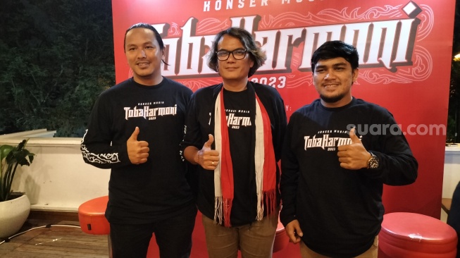 Konser Toba Harmoni 2023 Hadirkan Lebah Begantong dan Agak Laen