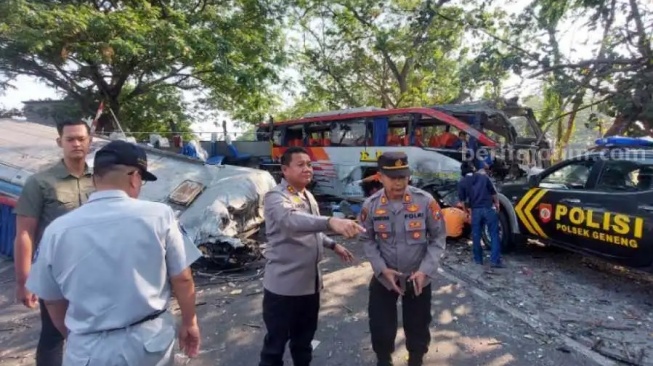 Kronologi Kecelakaan Maut Bus Eka Vs Sugeng Rahayu di Ngawi, 4 Penumpang Tewas