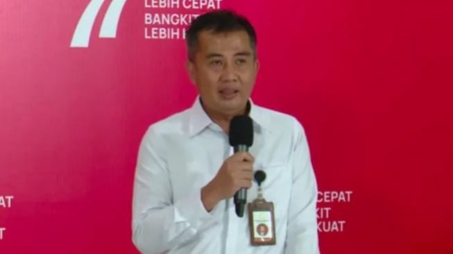 Profil Bey Machmudin: Dilaporkan Relawan Anies, Dibela Jokowi