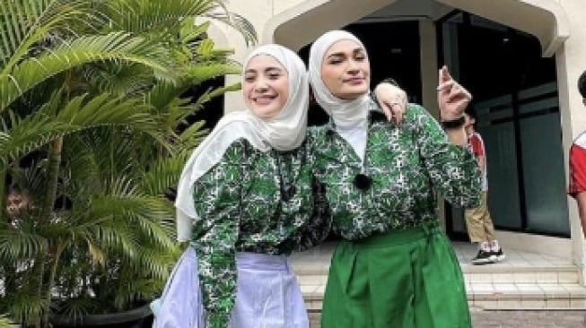 Potret Nagita Slavina dan Putri Zulhas Reuni SMP (Instagram/@putri_zulhas)