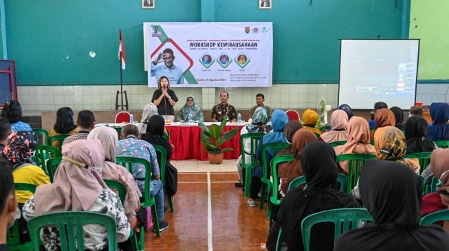 Relawan SandiUno Berikan Pelatihan Hingga Pendampingan Bagi Ratusan UMKM Semarang Untuk Go Digital Hingga Halal