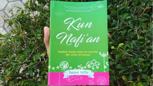 Tanda-Tanda Orang yang Beruntung dalam Buku 'Kun Nafi'an'