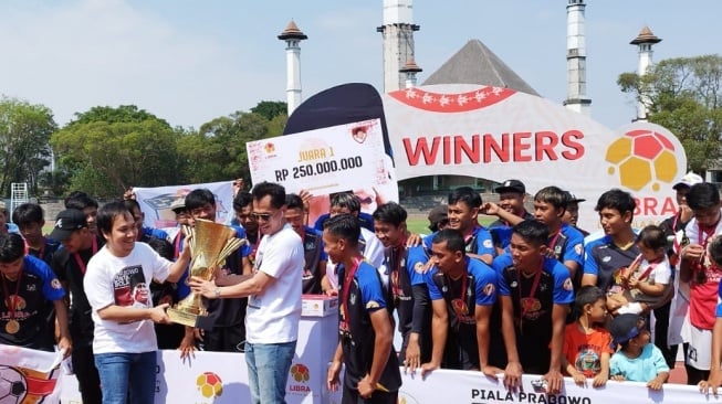 Hasil Turnamen LIBRA Soloraya: Idola 69 Klaten Juara Usai Kalahkan Sragen Westcyou di Stadion Sriwedari