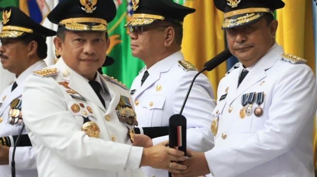 Bahtiar Baharuddin Resmi Jadi Penjabat Gubernur Sulsel