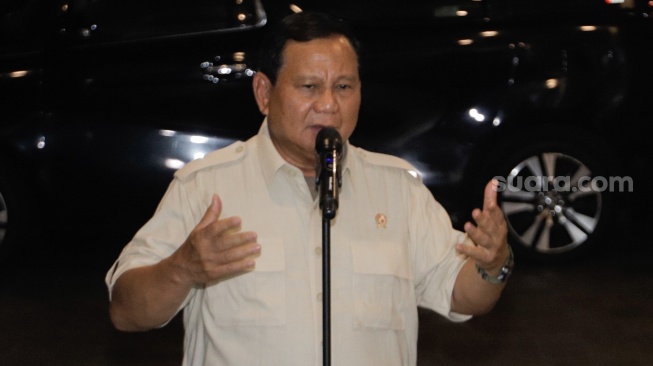 Nongol di Medsos Effendi Gazali, Wamentan Qolbi Tepis Rumor Dirinya Dicekik Prabowo