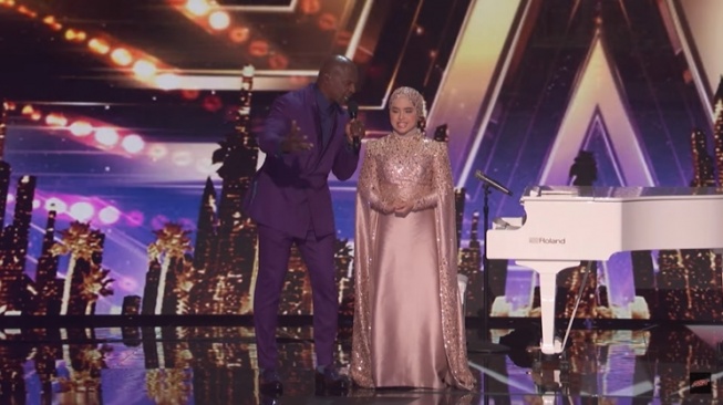 Potret Penampilan Perdana Putri Ariani di AGT 2023 (YouTube/America's Got Talent)