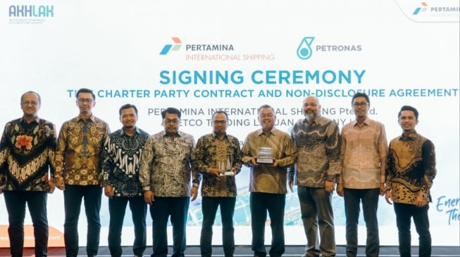 Pertamina International Shipping Teken Kerja Sama Charter Kapal dengan Nilai Kontrak 32,8 Juta Dolar AS dengan PETCO