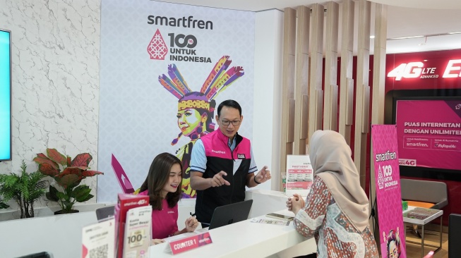 Hari Pelanggan Nasional, Smartfren Bagi-bagi Smartphone Gratis dan Bonus Kuota