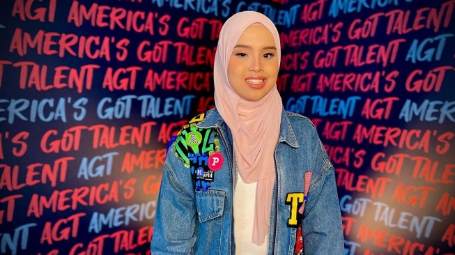 Biodata dan Agama Putri Ariani, Dapat Standing Ovation dari 4 Juri di Semifinal AGT