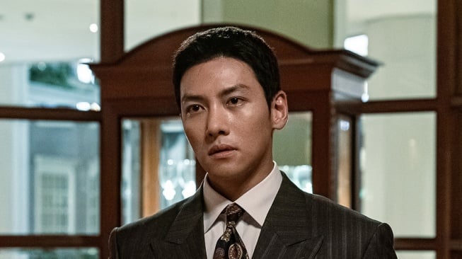 Potret Ji Chang Wook di The Worst of Evil (Instagram/@disneypluskr)