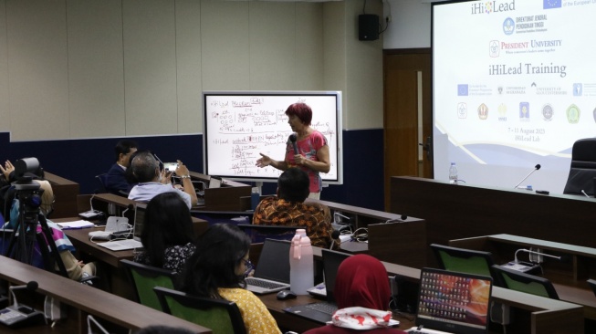 Materi Kampus Tak Sejalan dengan Dunia Kerja, Presuniv Gelar Pelatihan Reformasi Pemimpin dan Kepemimpinan