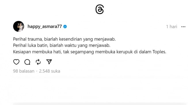 Happy Asmara unggah status galau (Instagram/@happyasmara)