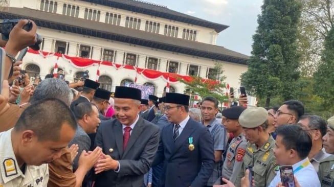 Bey Machmudin Tolak Tawaran Demokrat, Pastikan Tak Maju di Pilgub Jawa Barat