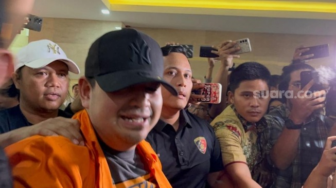 Dito Mahendra Pacar Nindy Ayunda Simpan Pistol saat Ditangkap di Bali