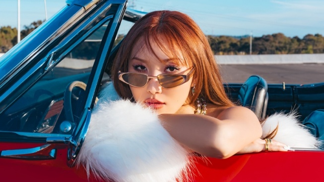 3 Hal Menarik dari MV Terbaru Hwasa I Love My Body, Suguhkan Konsep Ciamik!