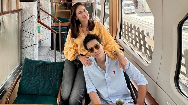 Liburan Bareng Luna Maya, Cara Jalan Maxime Bouttier Jadi Gunjingan: Kok Kemayu Ya?