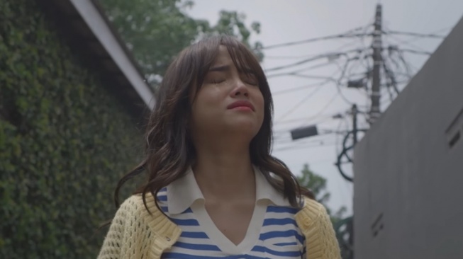 Fuji Kencan Rahasia dengan Pria Sweater Putih, Fix Asnawi Mangkualam!