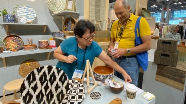 Fokus di Segmen UMKM, BRI Boyong La Vida Home Indonesia dan Sunandsand ke New York Now Summer Market 2023