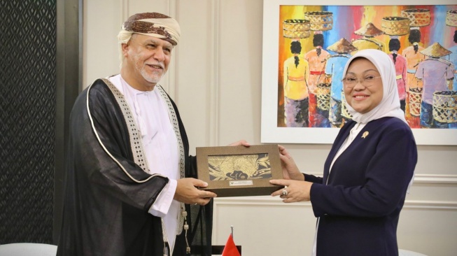 Indonesia-Oman Jajaki Kerja Sama Bidang Ketenagakerjaan