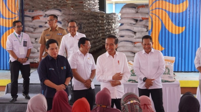 Tekan Stunting, ID FOOD Salurkan Bantuan Telur dan Daging Ayam Selama 3 Bulan ke 7 Provinsi