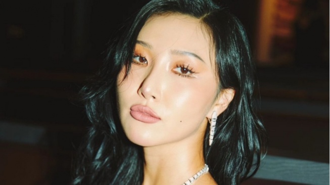 Dianggap Vulgar saat Manggung, Hwasa MAMAMOO Dipanggil Kepolisian Seoul