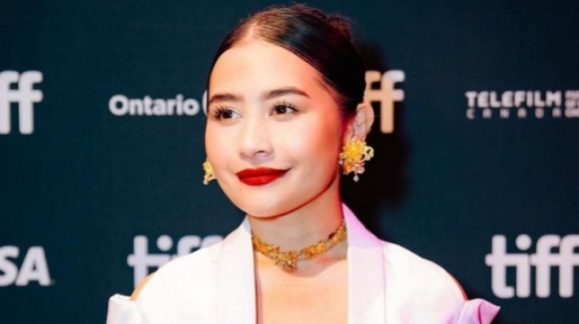 Pesona Prilly Latuconsina di TIFF 2023, Tampil Stunning Kenakan Kebaya