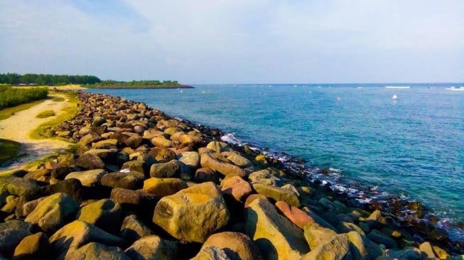 BTID Dianggap Halangi Warga Desa Adat Serangan Mengakses Pantai