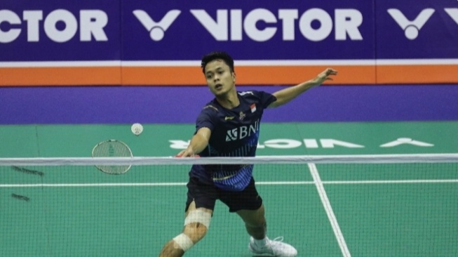 Anthony Ginting berpeluang besar raih gelar di Hong Kong Open 2023 pasca kekalahan Viktor Axelsen. (pbsi.id)