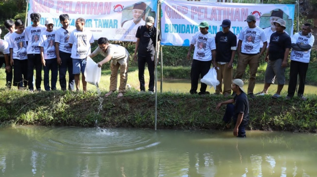 GMP Beri Bantuan dan Pelatihan Budi Daya Ikan di Tasikmalaya