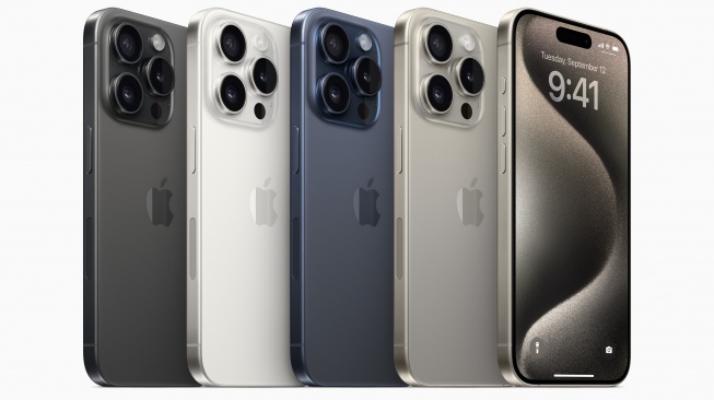 Spesifikasi iPhone 15 Pro lalu iPhone 15 Pro Max yang mana resmi dirilis Apple pada 12 September 2023. [Apple.com]