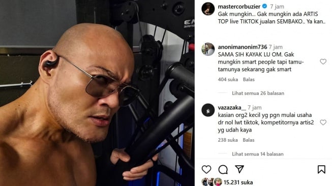 Deddy Corbuzier ikutan menyindir artis kaya yang jualan sembako melalui live media sosial. [Instagram]