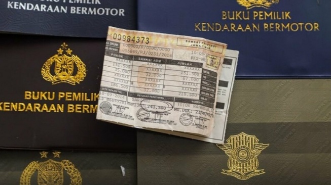 Jangan Panik! Telat Bayar Pajak Kendaraaan Bermotor Kini Tanpa Sanksi