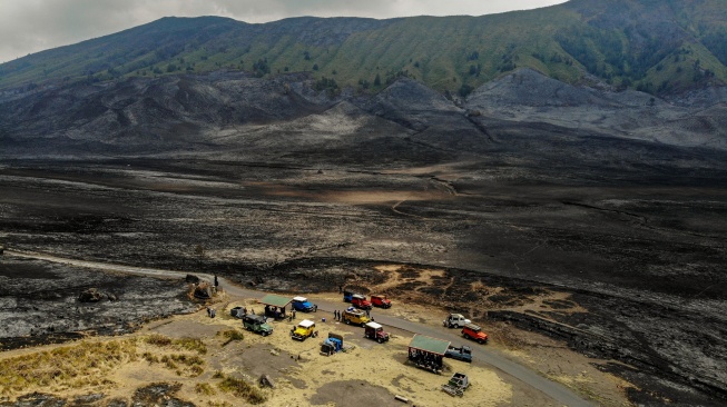 Wisata Gunung Bromo Dibuka Lagi Usai Terbakar, BB TNBTS Beri Pesan Menohok