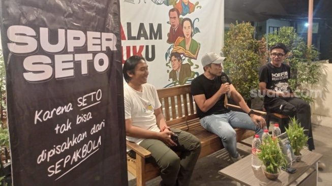 Buku 'Super Seto' dan Gado-gado Perjalanan Karir Seto Nurdiyantoro: Sang Maestro Sepak Bola Tanah Mataram