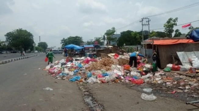 Warga Keluhkan Sampah di Pasar Pagi Arengka Pekanbaru: Sangat Terganggu!